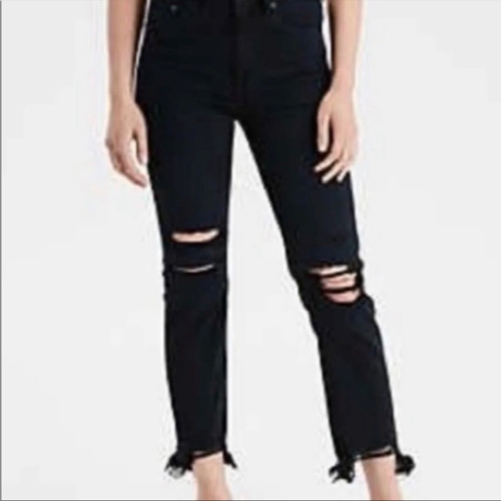 AEO Washed Black Super Stretch Slim Straight Crop Raw Hem Distressed Denim Jeans